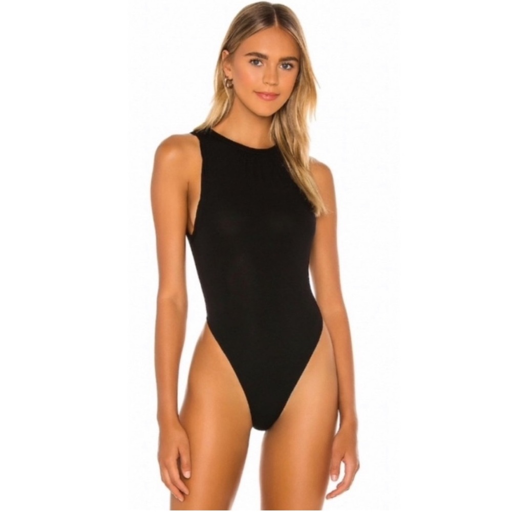 SOLD NWT house of Harlow ribbed bodysuit - Picture 2 of 8